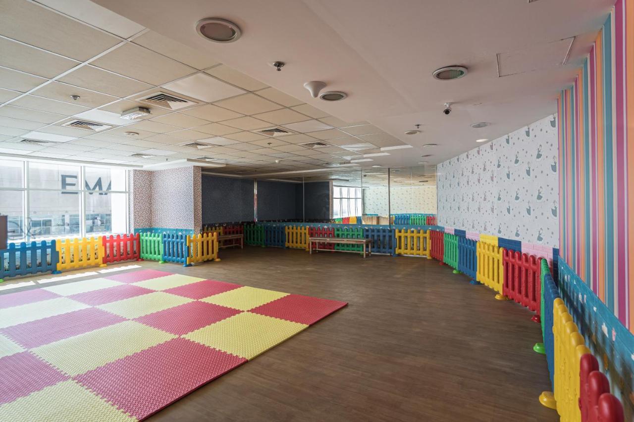Higuests - Spacious Studio With City Views Near Dubai Mall Kültér fotó